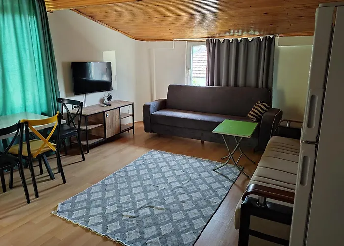 Garden Prizma アパート ケメル