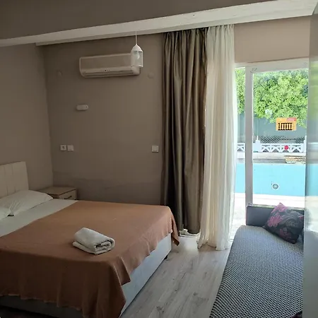 Garden Prizma 公寓 *